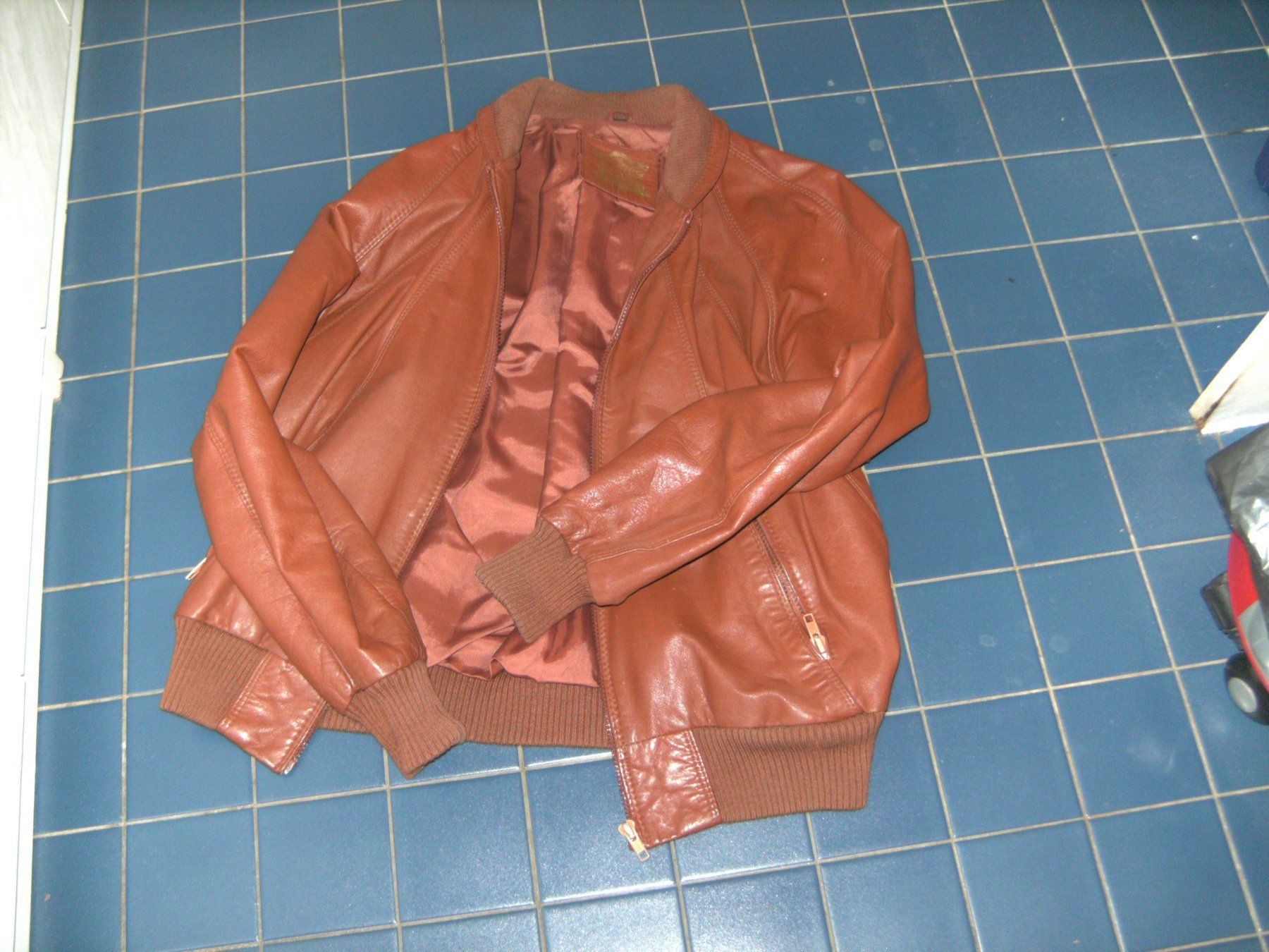 Giacche: Echtleder Jacke – Usato da Andeer venduto da JDOGG 3