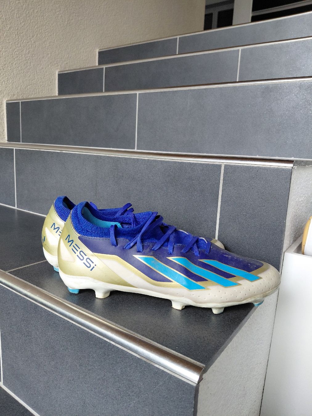 Adidas Scarpe da uomo: Messi Fussballschuhe – Usato da Biberstein venduto da Sammler74