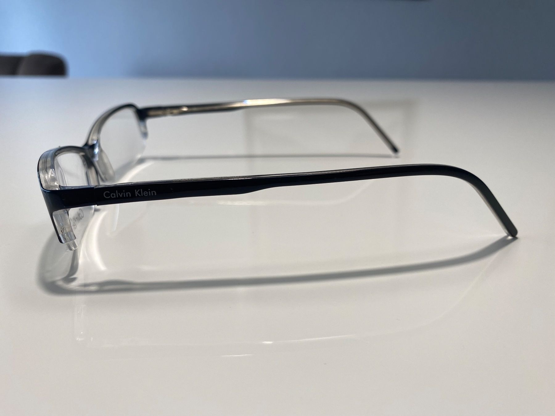 Calvin Klein Occhiali & Lenti: Monture de Lunettes Calvin Klein – Nuovo (secondo la descrizione) da Bottens venduto da 2Lens 2