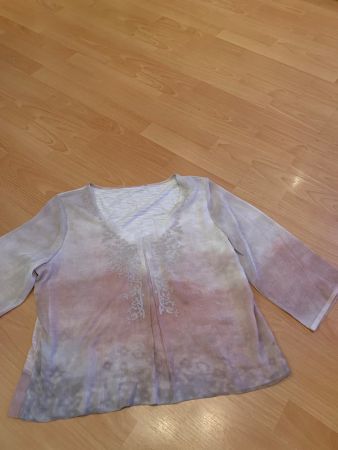 Joli pull taille 40