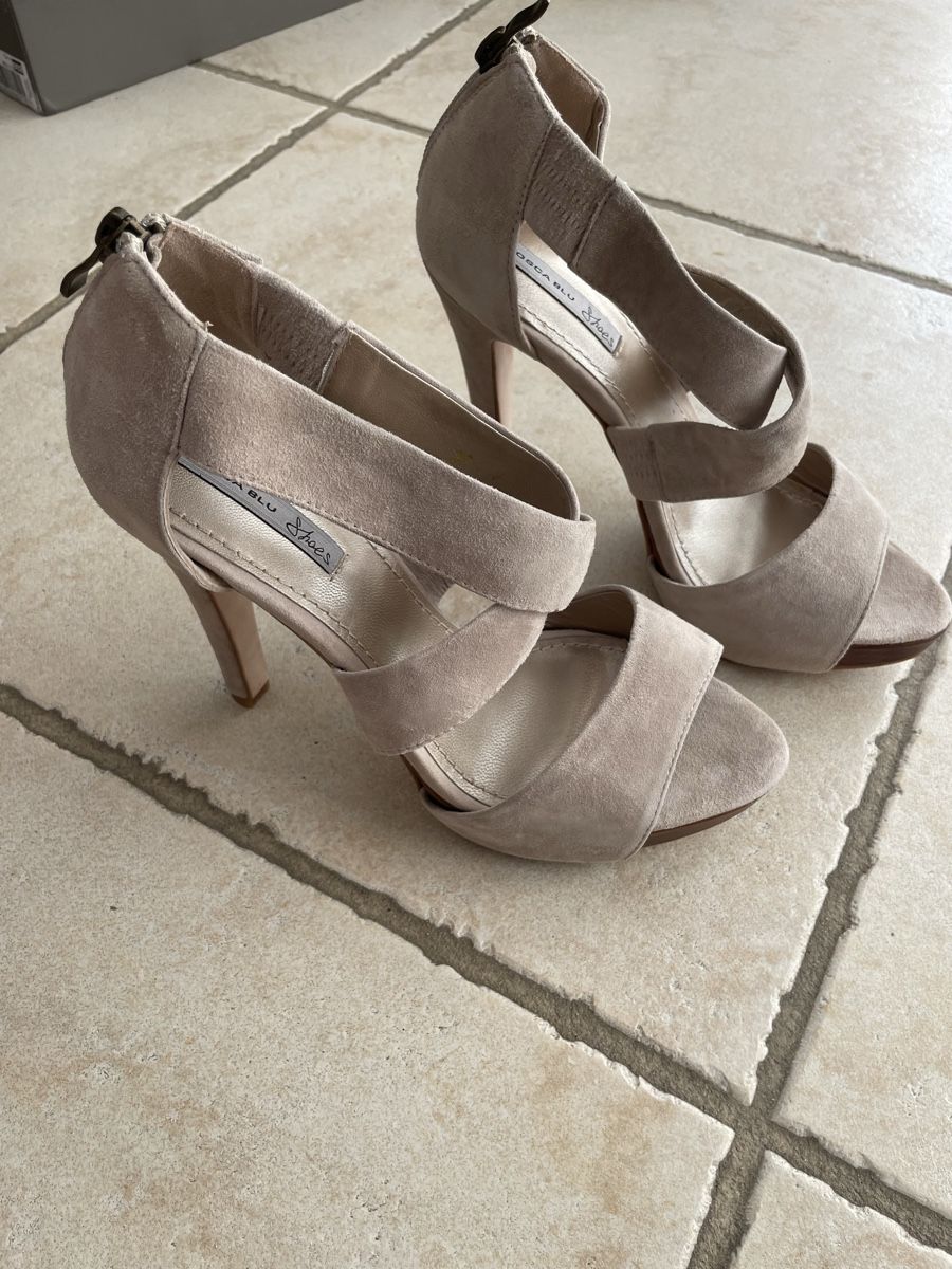 Chaussures femmes: Escarpins Tosca Blu, taille 39 – D'occasion à Coppet par Len007 1