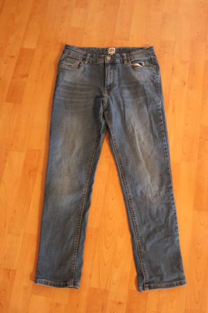 blaue gerade Jeans von La Redoute 176