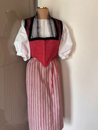 Tracht, Berner Tracht, Ausgangtracht, Gr. 38