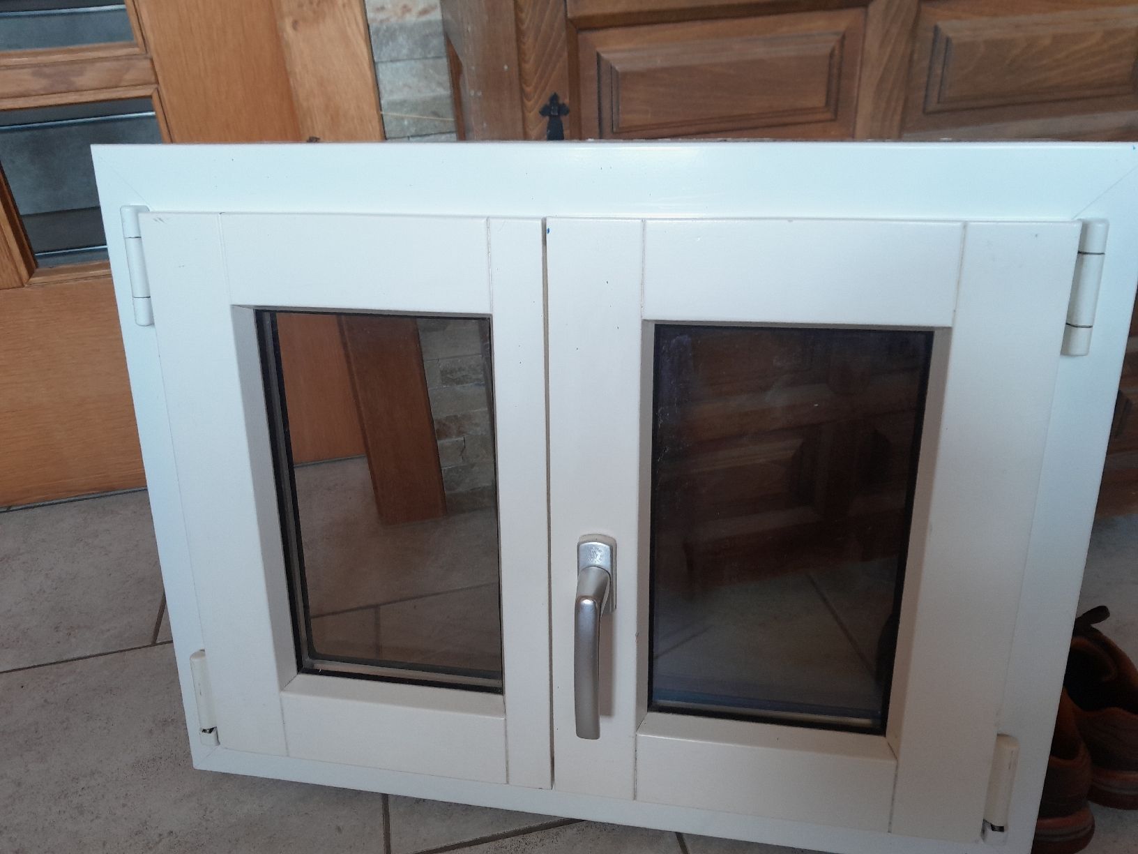 Fenêtres: Fenster klein – D'occasion à Marbach LU par san_8kt5