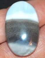 Cabochon L-8421 – Blauer Owyhee Opal 31x15mm 30.95 Karat