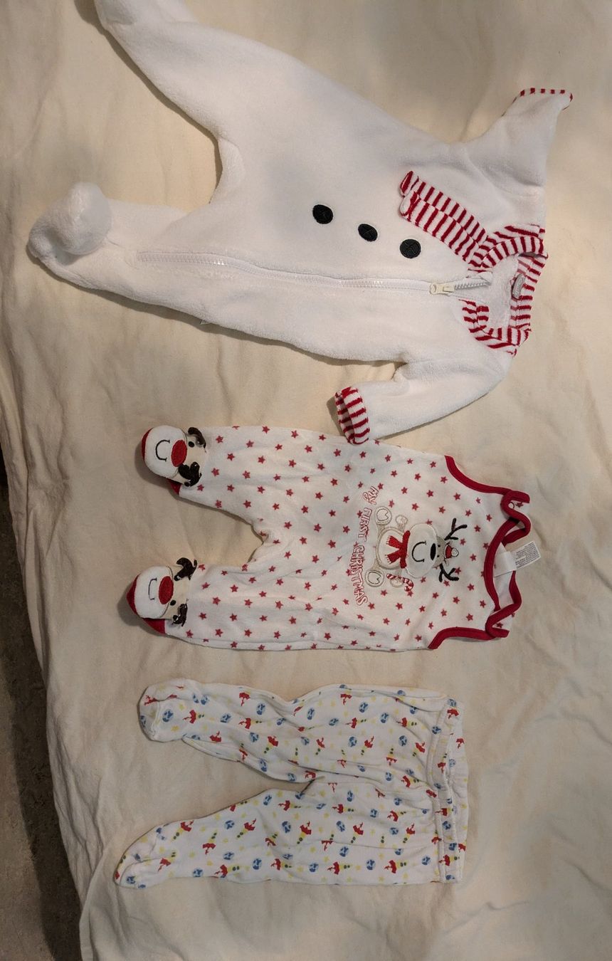 C&A Lotti di vestiti: Babykleider 50/56 – Usato da Volketswil venduto da ala_chs7 2