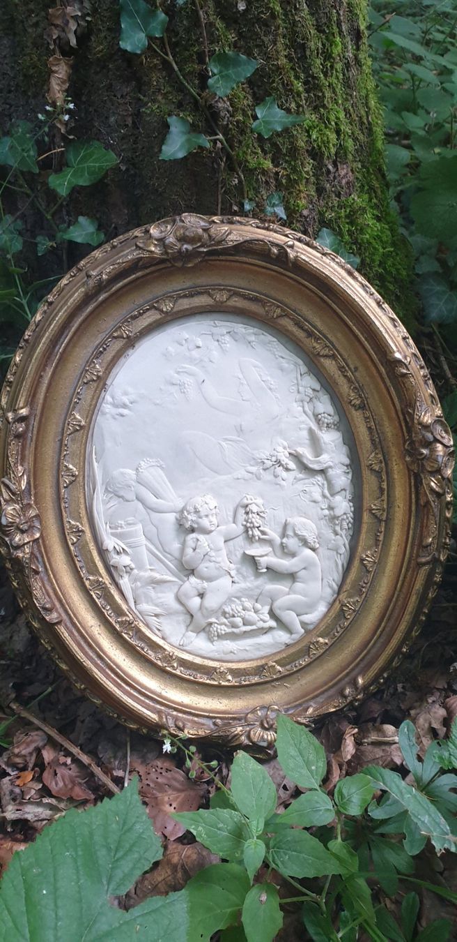 Foto & Immagini: Relief - Engel - Putten - Putti - Trauben - Bacchus - 1900 – Usato da Staufen venduto da jasminm01 1