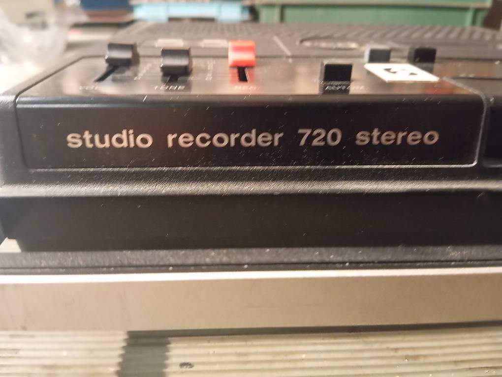 Registratori: ITT Studio Recorder 720 Cassetten Recorder – Usato da Basel venduto da Petergunn 1