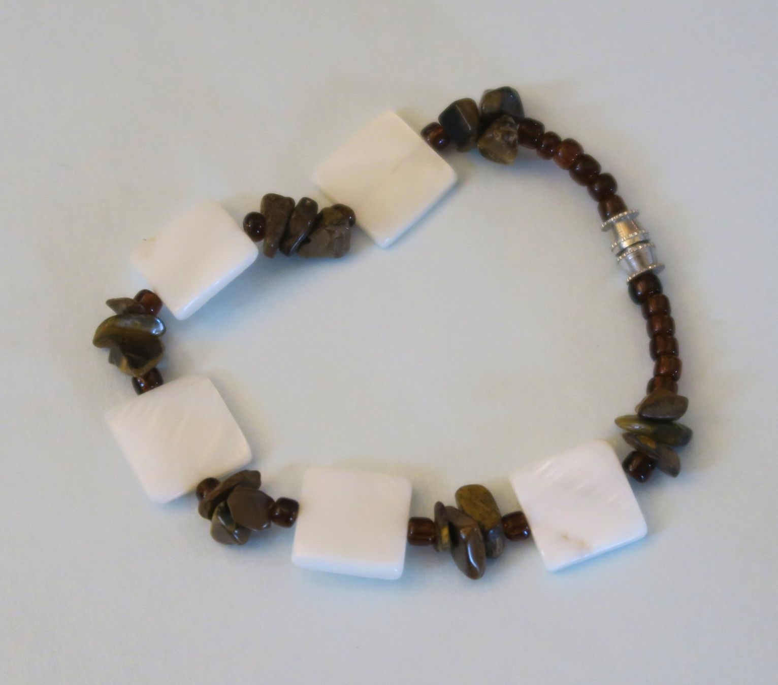 Bracciali & Braccialetti: Armband Perlmutt/Tigerauge – Usato da Brittnau venduto da marlenestone 4