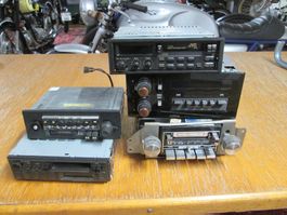 verschiedene Auto- und Kassetten Radios