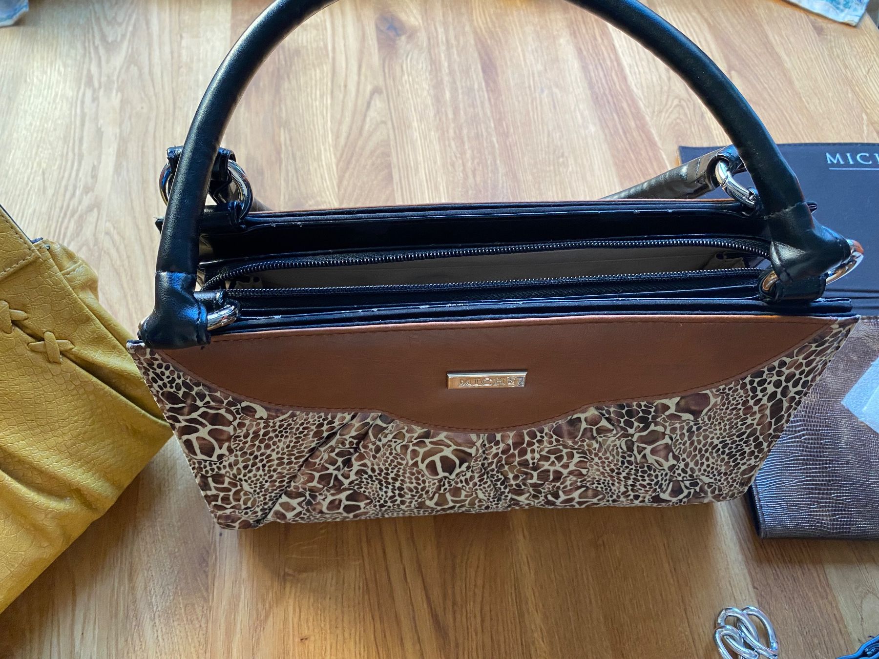Borse da donna: 4er Set Damen Handtaschen – Usato da Volketswil venduto da Pabut 2