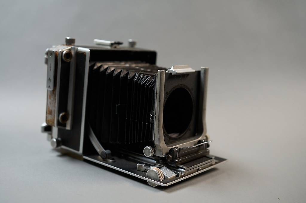 Linhof Fotocamera: Linhof Technika 4x5 – Usato da Genève venduto da cyrilvdb