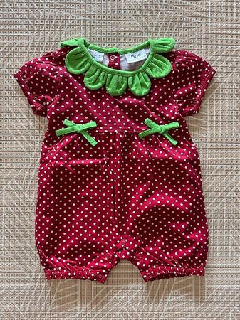 NEU: Baby Jumpsuit Erdbeere Bonprix Grösse 68/74