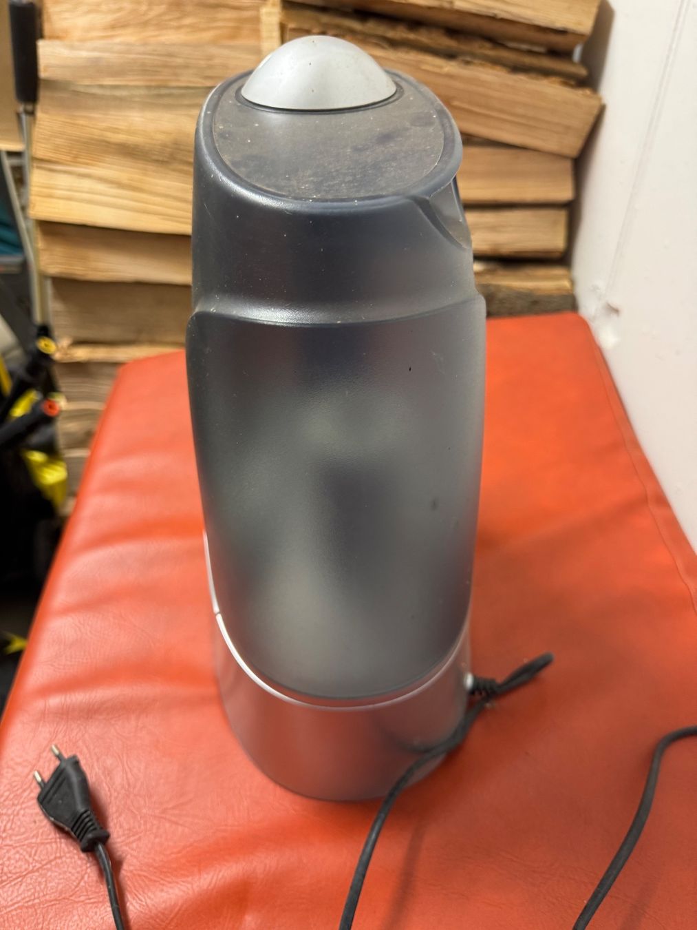 Umidificatori d'aria: Satrap Luftbefeuchter Cooling VS silberfarben gebraucht – Usato da Basel venduto da Oelin69 1
