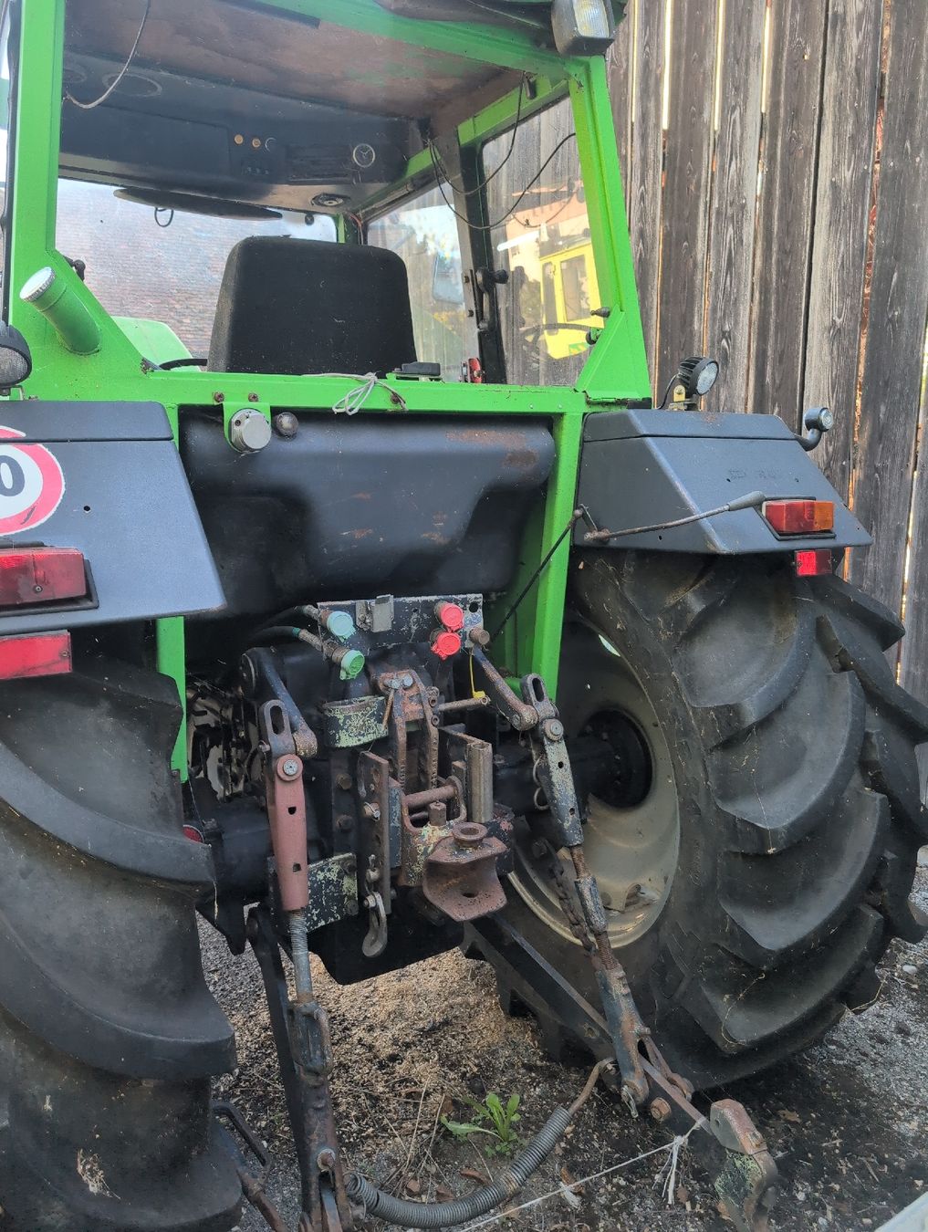 Deutz Tracteurs: deutz 6807ç – D'occasion à Balgach par Mpalmer 4