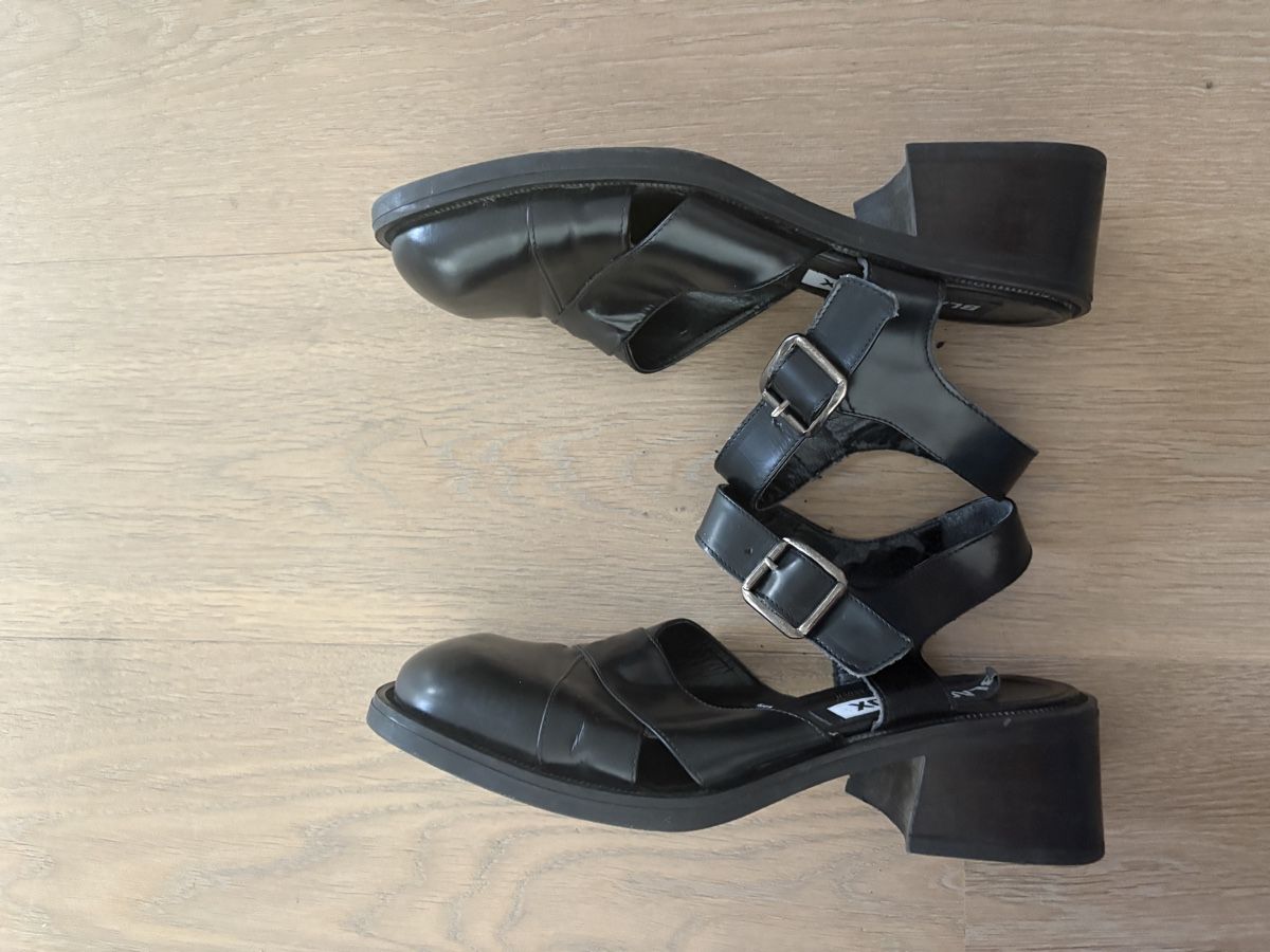Herrenschuhe: Schwarze Leder Sandalen, Blockabsatz, Gr. 38 – Gebraucht aus Lausen von Puper03 2