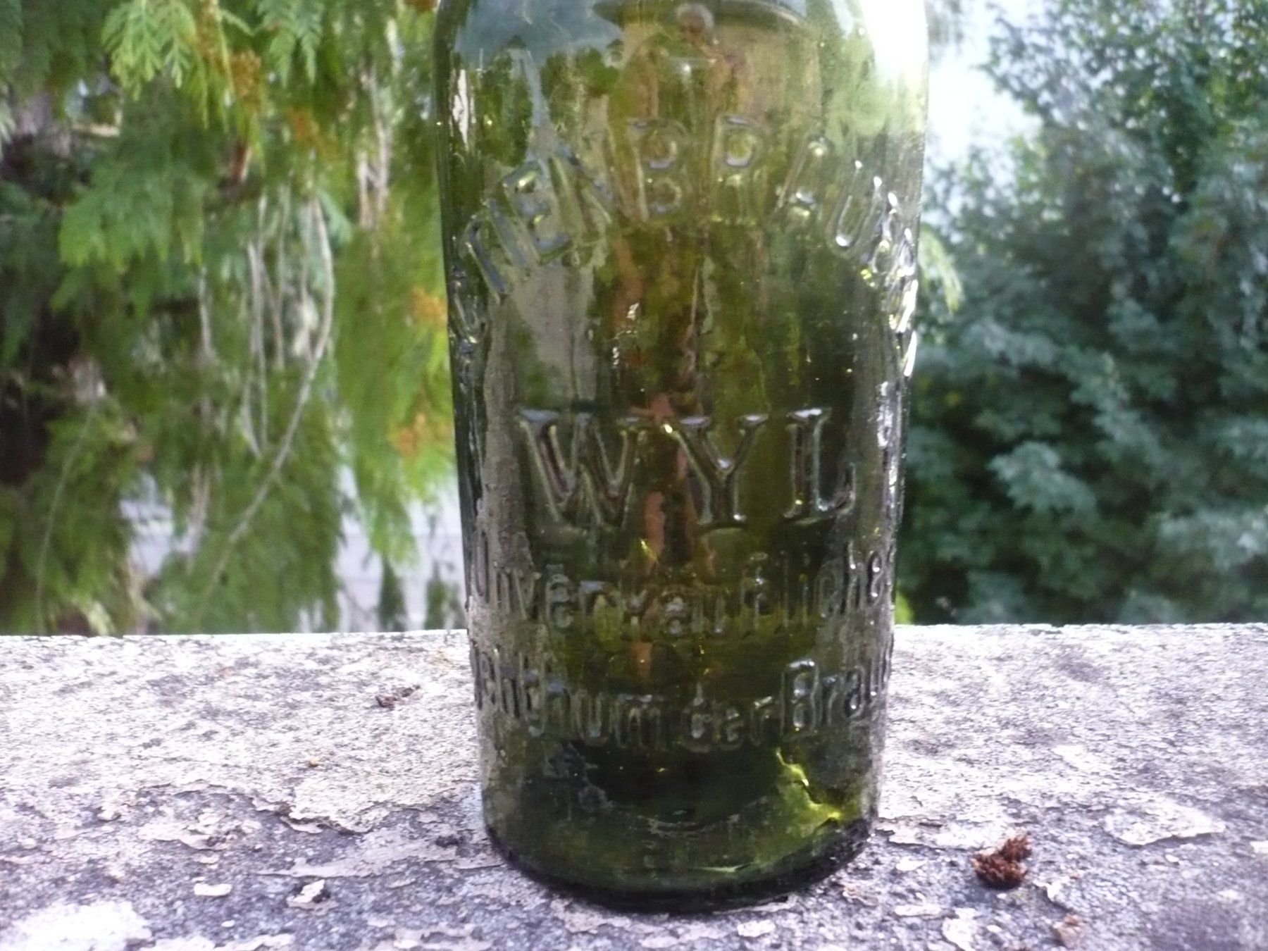 Verres, cruches & bouteilles: Bierflasche  ACTIENBRAUEREI WYL – D'occasion à Biberist par Urmel 1