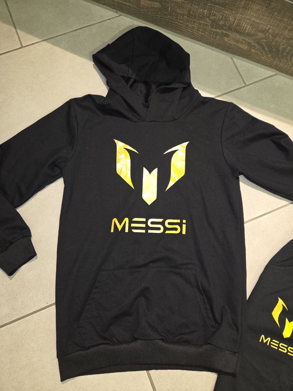 Lotti di vestiti: Messi Trainer-Set Schwarz Grösse 150 – Usato da Schlierbach venduto da smeralda1313 1