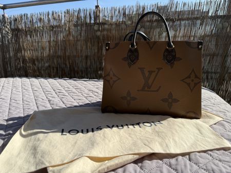 OnTheGo Tote Reverse Monogram Giant MM