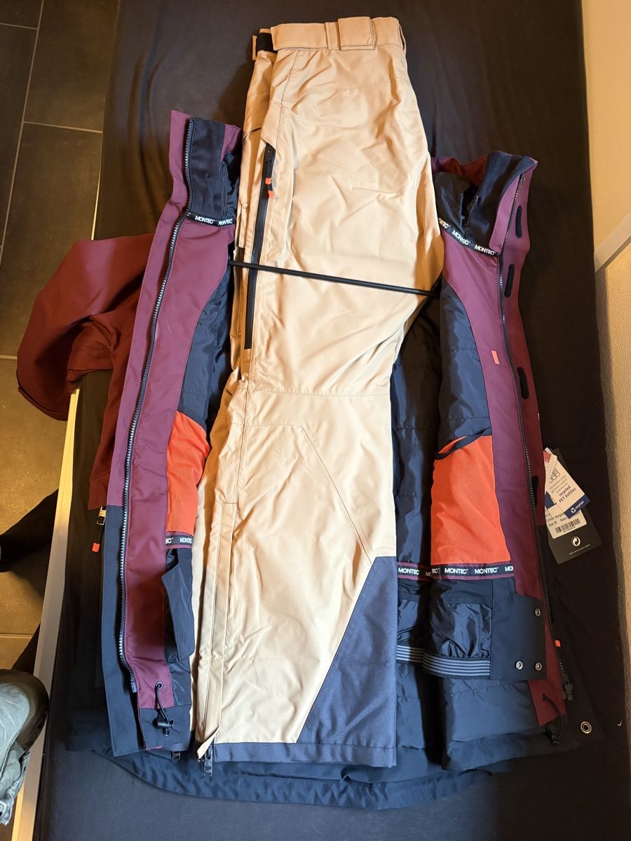 Sci: Tenue de ski Montec – Nuovo (secondo la descrizione) da Martigny venduto da Olive9 1