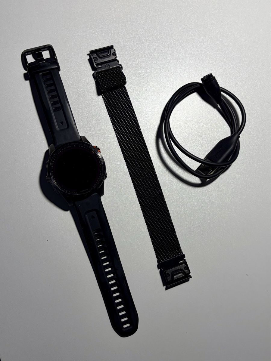 Garmin Smartwatch: Garmin Fenix 7S Solar 42 mm – Usato da Volketswil venduto da Whale 5