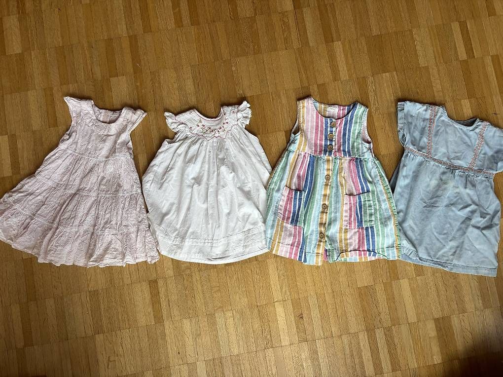 Lotti & Set di vestiti: Mädchen Kleider – Usato da Bern venduto da ann_gabrielle