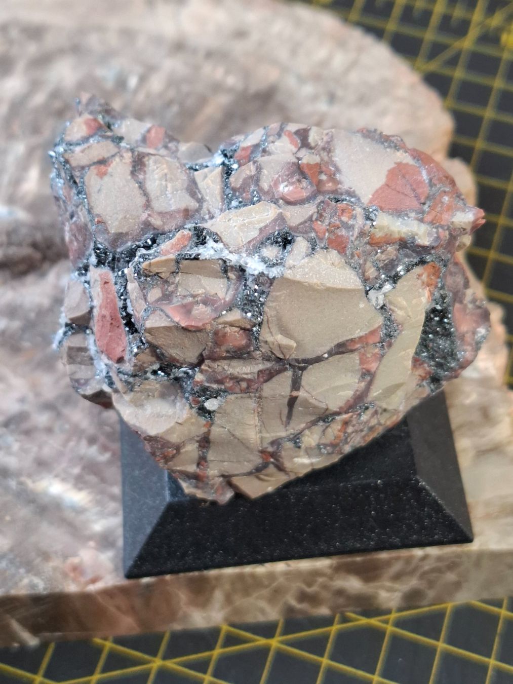 Minerali & Pietre curative: Hämatit -Elsass – Usato da Zwieselberg venduto da Halifaxmendusli 8