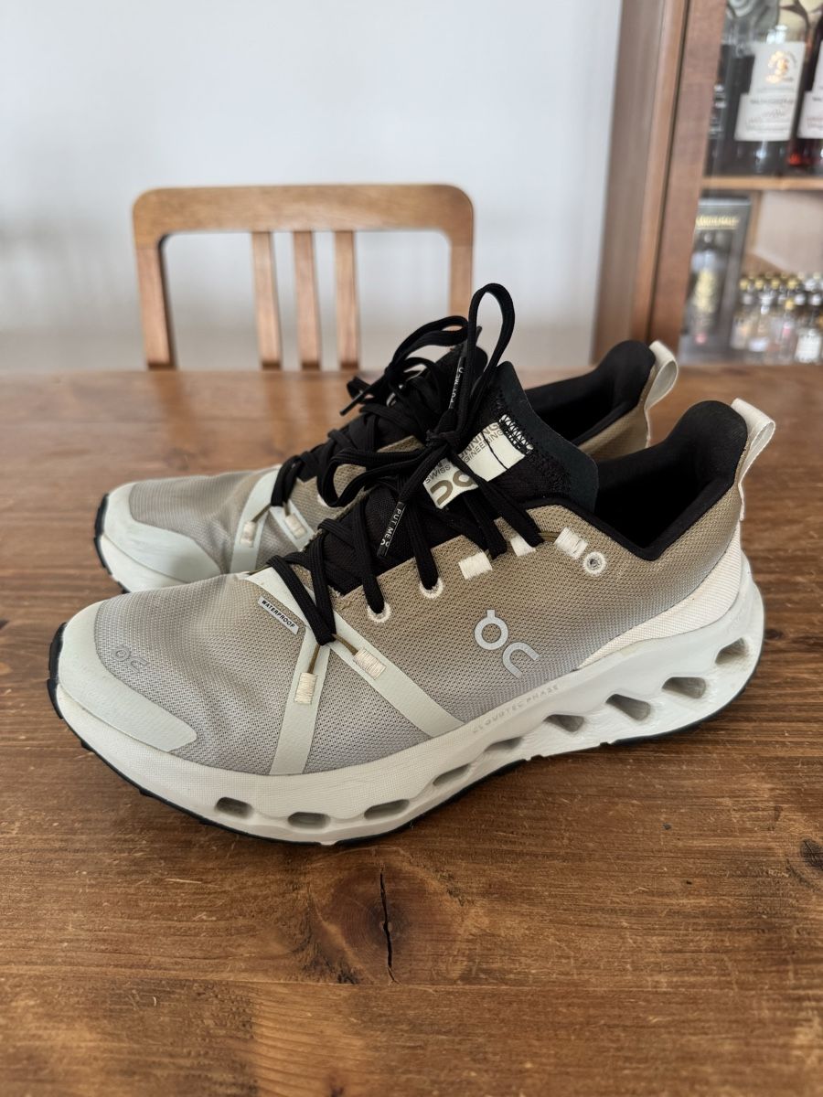 On Scarpe da donna: On Cloudsurfer Trail Waterproof Trailrunning Schuh – Usato da Jona venduto da geben_und_nehmen