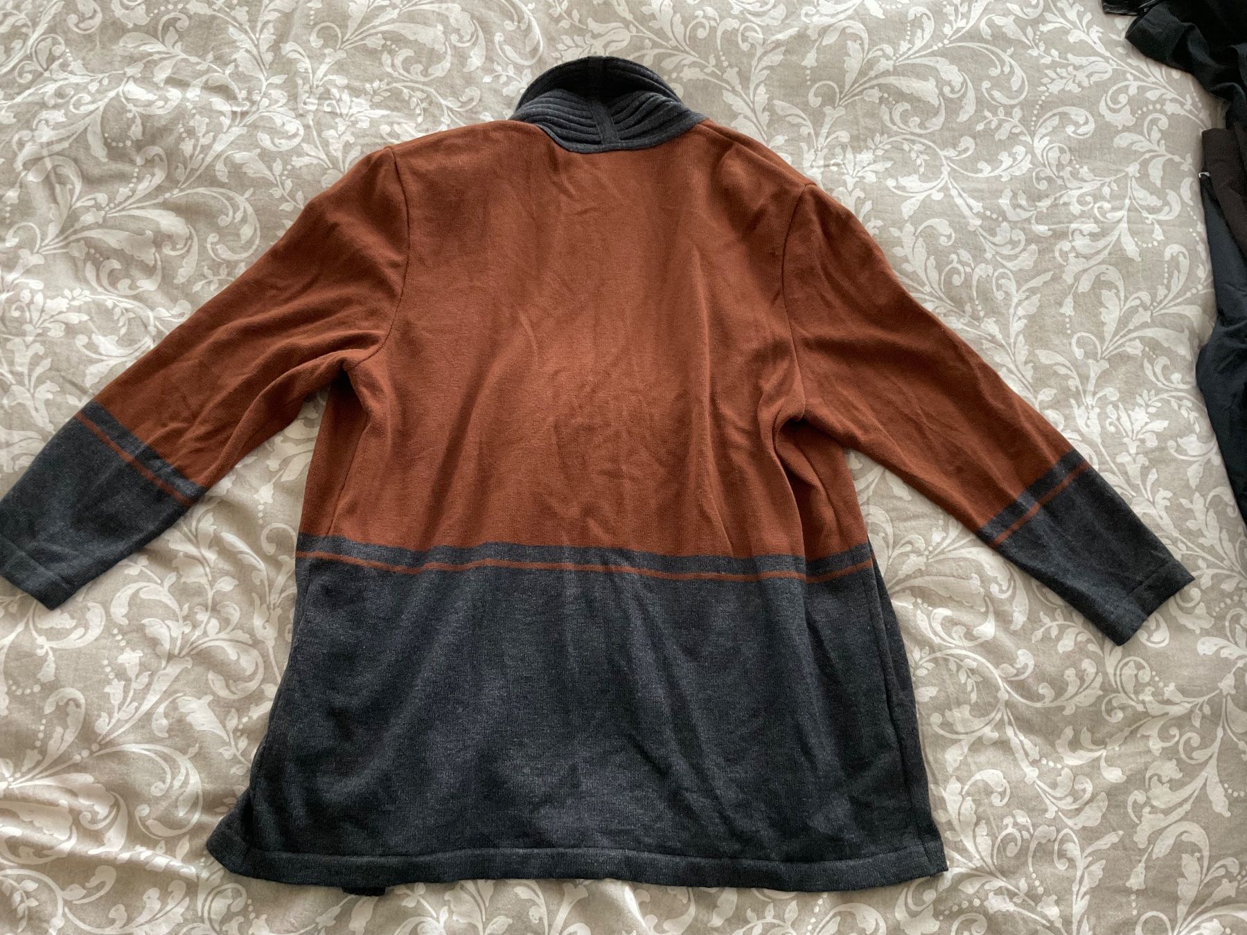Basler Jacken: Strick Jacke von Basler ( Gr. 44 ) – Gebraucht aus Rümlang von euqinom16 6