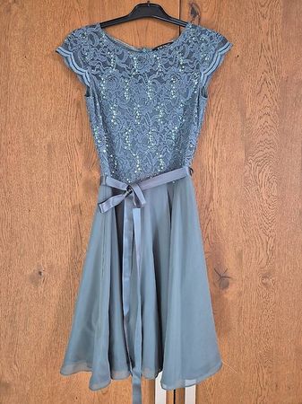 Kleid von Swing