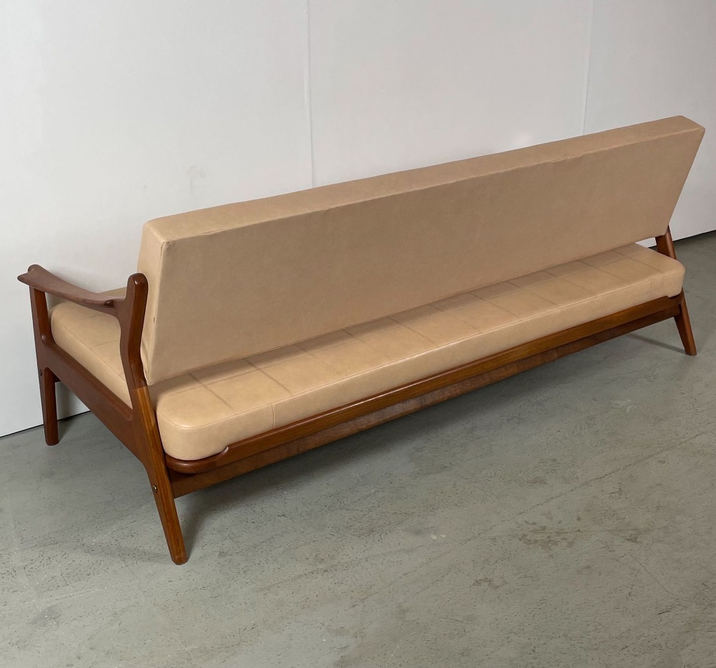 Sofas: Teak Daybed Arne Wahl Iversen – Gebraucht aus Basel von MidMod20C 5