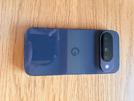 Google pixel 10 - used, still under warranty