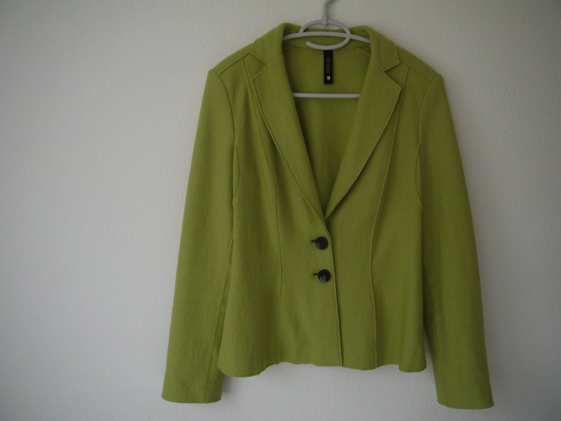 Marc Cain Giacche: MARC CAIN  Blazer N2 aus 100% SCHURWOLLE – Usato da Hagendorn venduto da Blaf