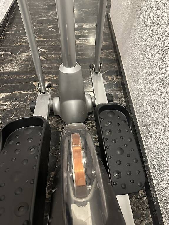 Hometrainer: Crosstrainer – Gebraucht aus Basel von ahm_wvq2 3
