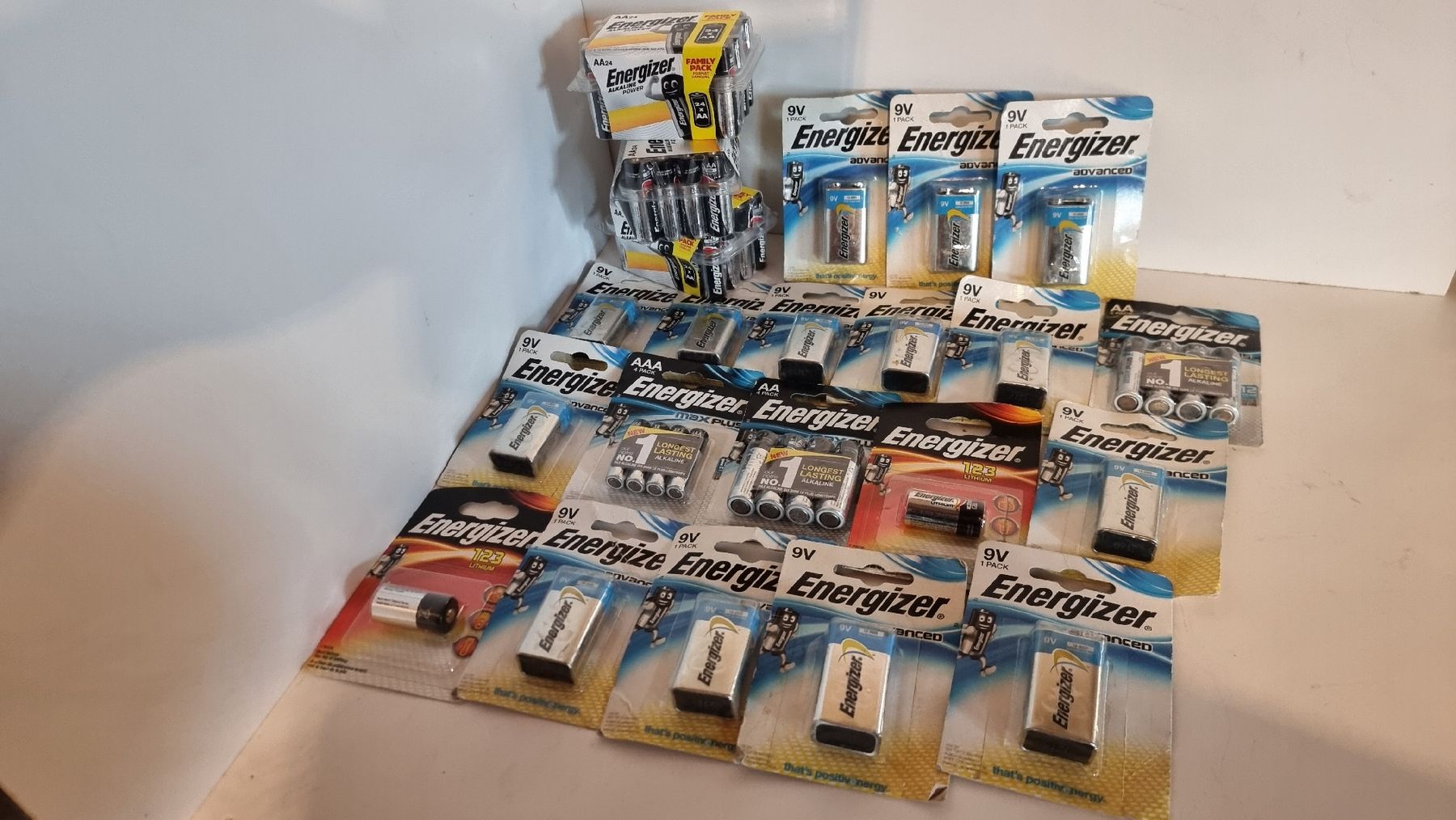 Energizer Caricatori & Batterie: Batterien 100 Stück  – Nuovo e nell'imballaggio originale da Oberdiessbach venduto da 56292