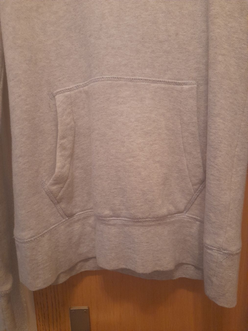 H&M Maglioni & Felpe: Pulli mit Capuze – Usato da Pfaffnau venduto da gologoldun1953 3