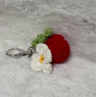 Handgemachte Früchte Schlüsselanhänger, Erdbeere 🍓 mit 🌼