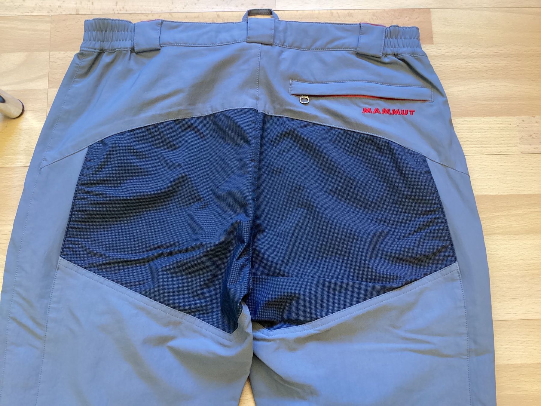 Mammut Pantaloni: Herren Mammut Wanderhosen Gr 52 – Usato da Unterkulm venduto da Lunchen11 4