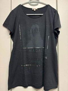 Soccx T-shirt: SOCCX T-Shirt schwarz 40/L – Usato da Gommiswald venduto da Anika6