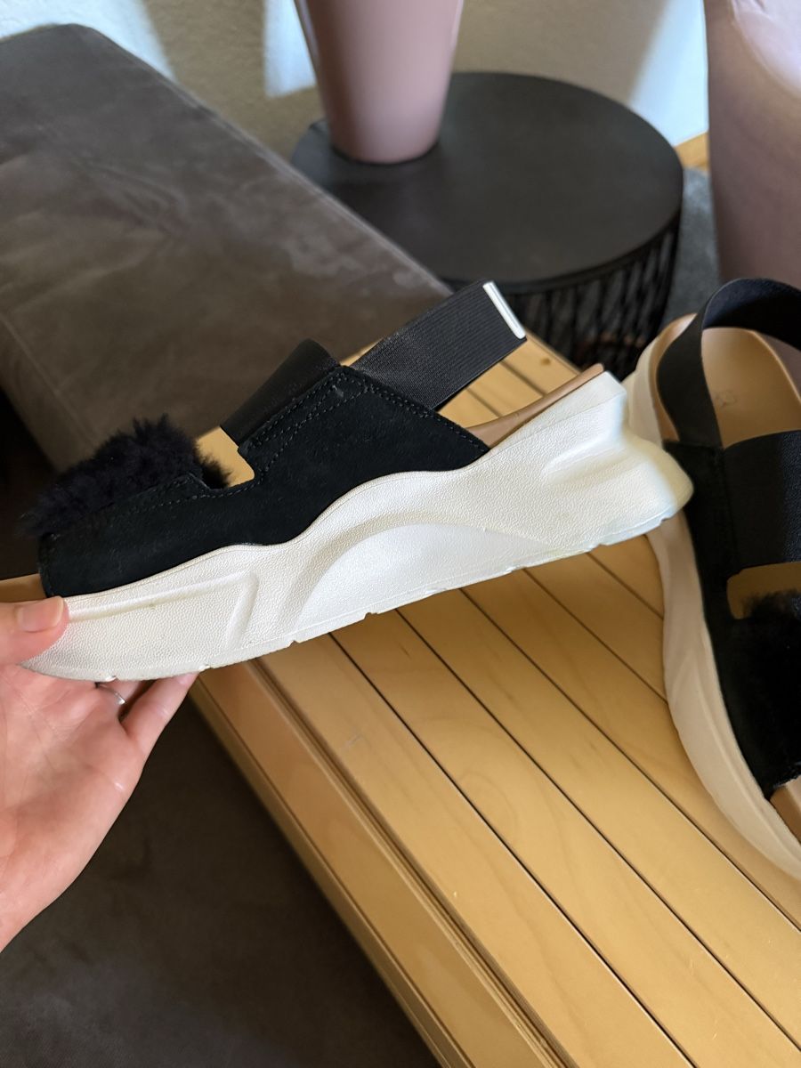 Chaussures femmes: UGG Sandalen – D'occasion à Oberglatt ZH par sam_vs55 3