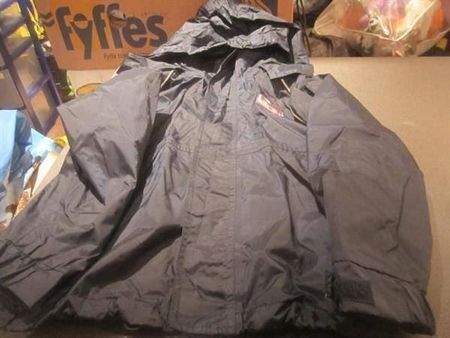 Regenjacke Grösse 128, dunkelblau