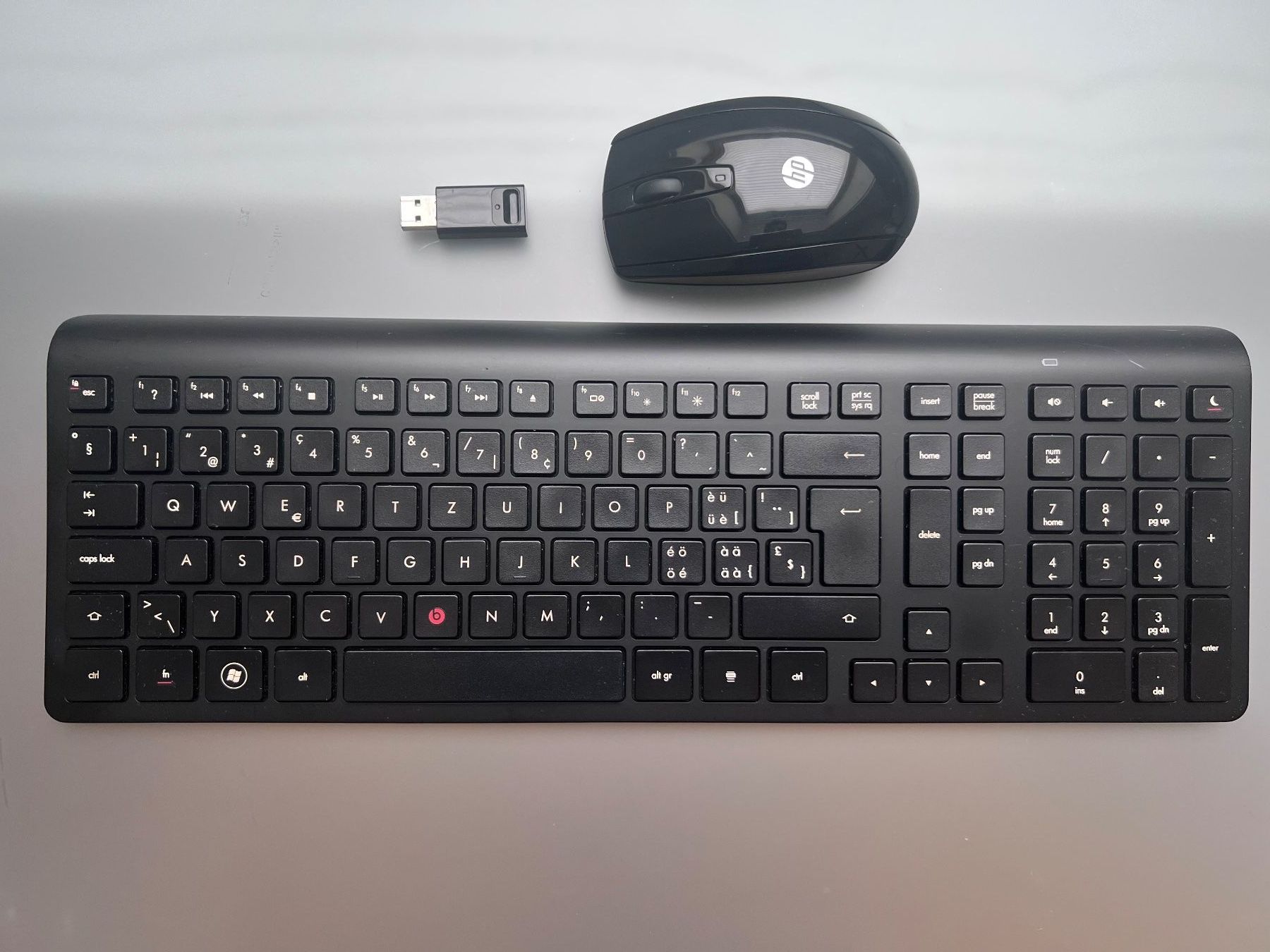 Hewlett Packard Tastiere: HP Tastatur – Usato da Root venduto da Tech-Nick