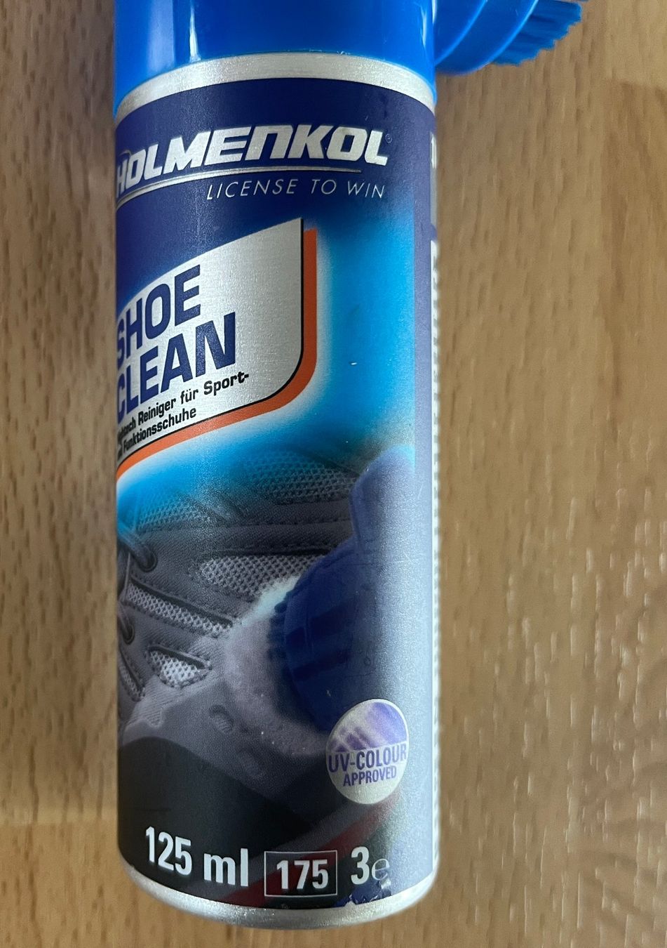 Holmenkol Prodotti di pulizia: SHOE CLEAN, mindestens noch halb voll – Usato da Zürich venduto da fbsm 4