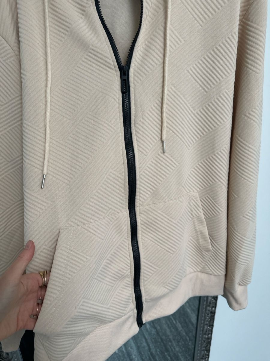 Maglioni & Felpe: Beige textured zip-up hoodie, size M – Usato da Sementina venduto da NinaDel 2