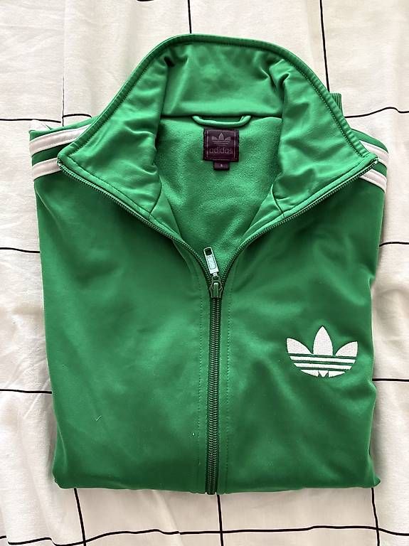 Vestes: Veste Adidas Firebird verte  – D'occasion à Neuchâtel par lou_y97h