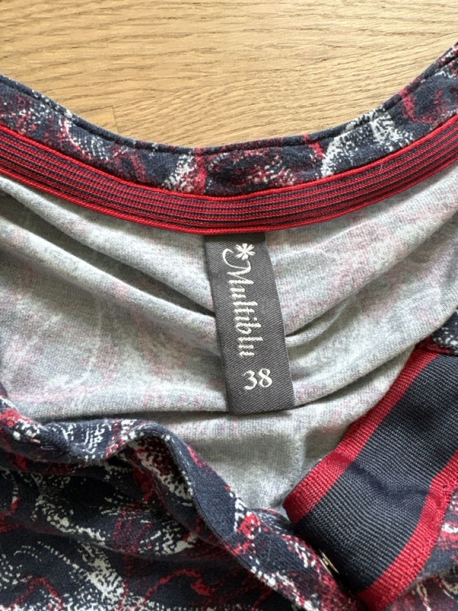 Camicette: Bluse von Multiblu Grösse 38 – Usato da Erlinsbach venduto da Camara4 2