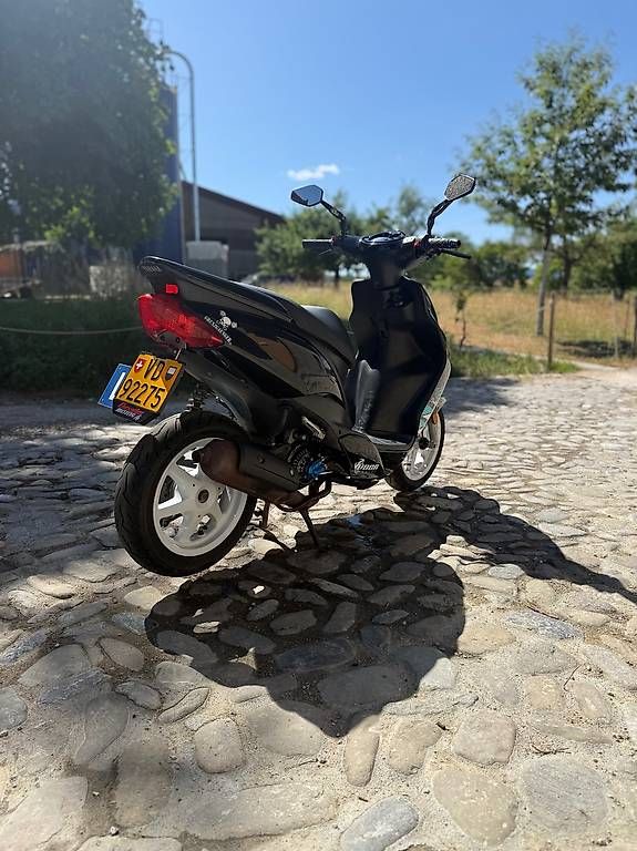 Yamaha Scooter: Yamaha Jog rr50 – Usato da Grandcour venduto da sro_kkd6 1