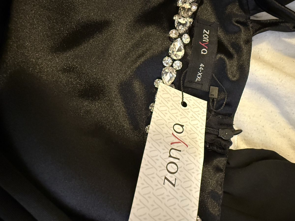 Vestiti: Cocktail Kleid Gr.40 Neu – Usato da Pfungen venduto da Outlet64 3
