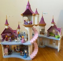 PLAYMOBIL 6848  Grand château + personnages + accessoires