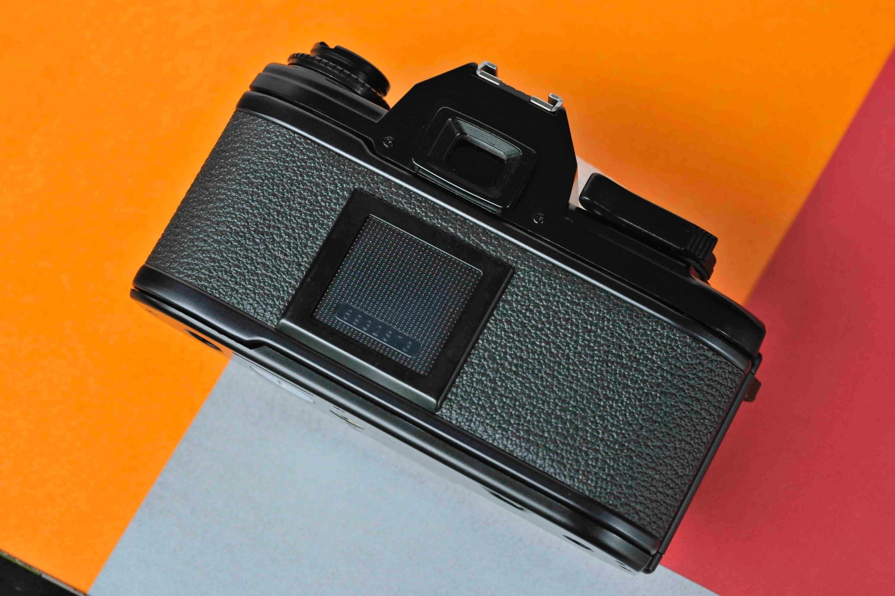 Nikon Fotocamera: Nikon EM - revidiert – Usato da Schwerzenbach venduto da floridan 3